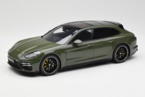 Porsche Panamera Turbo S 971 Sport Turismo Zöld GT Spirit 1:18 GT447 Gyanta