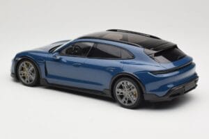 Porsche Taycan J1 Turbo S Cross Turismo Kék Minichamps 1:18 155069301 Fém – 5. kép a 6-ből