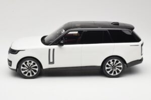 Land Rover Range Rover L460 P530 Autobiography Fuji White GT Spirit 1:18 GT533 Gyanta – 3. kép a 6-ből