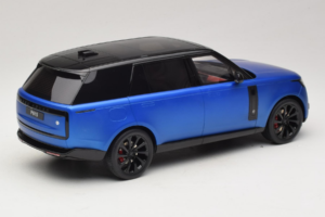 Range Rover P615 SV Velocity Blue GT Spirit 1:18 GT540 Gyanta – 2. kép a 6-ből