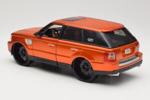 Range Rover Sport L320 Narancssárga Maisto 1:18 31081 Fém – 7. kép a 8-ből