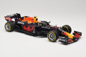 Red Bull Racing Honda RB16B #11 S. Perez Mexican GP 2021 Minichamps 1:18 110211911 Fém – 4. kép a 6-ből