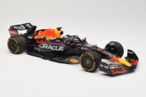 Red Bull Racing RB18 #1 M. Verstappen Winner Miami GP 2022 Minichamps 1:18 110220501 Fém – 4. kép a 6-ből