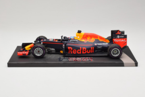 Red Bull RB12 Tag Heuer #3 D. Ricciardo Red Bull Racing 1st Pole Monaco Grand Prix 2016 Minichamps 1:18 117160103 Gyanta