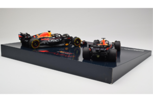 Red Bull RB19 Honda RBPT #1 M. Verstappen Oracle Red Bull Racing Qatar Grand Prix World Champion 2023 Minichamps 1:18 1122318 – 5. kép a 6-ből