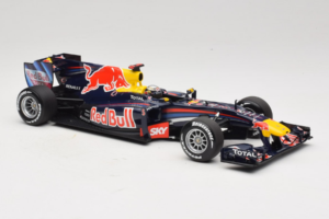 Red Bull RB6 Renault #5 S. Vettel Red Bull Racing Brazilian Grand Prix Winner 2010 Minichamps 1:18 110100205 Fém – 4. kép a 7-ből