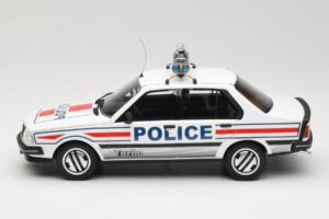 Renault 18 Turbo Police Nationale Fehér Otto 1:18 OT1156 Gyanta – 3. kép a 6-ből