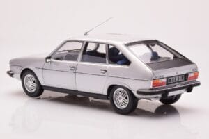 Renault 30 TX Ezüst Norev 1:18 185272 Fém – 7. kép a 8-ből