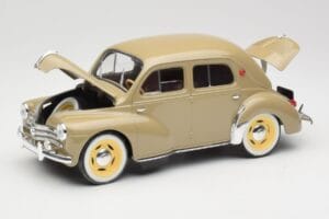 Renault 4CV Berline Gris Ardoise Solido 1:18 8059 Fém – 2. kép a 8-ből