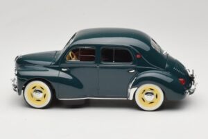 Renault 4CV Zöld Solido 1:18 8047 Fém – 3. kép a 6-ből