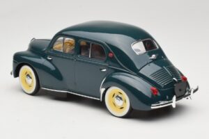 Renault 4CV Zöld Solido 1:18 8047 Fém – 5. kép a 6-ből