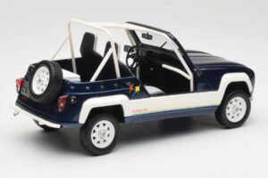 Renault 4L JP4 Kék Otto 1:18 OT212 Gyanta – 2. kép a 6-ből