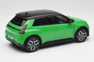 Renault 5 E-Tech Electric Pop Zöld & Fekete Norev 1:18 185502 Fém – 3. kép a 8-ből
