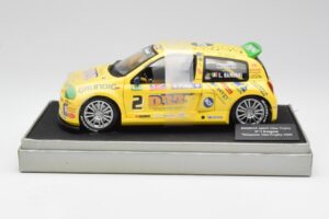 Renault Clio Sport #2 E. Rangoni Renault Clio Trophy Winner 2000 Universal Hobbies 1:18 7711218616 Fém – 3. kép a 6-ből