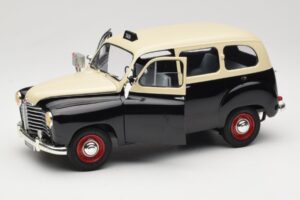 Renault Colorale Taxi Solido 1:18 421183530 Fém – 2. kép a 8-ből