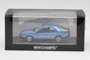 Renault Fuego Kék Metál Minichamps 1:43 400113520 Fém – 4. kép a 4-ből
