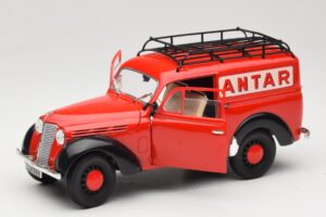 Renault Juvaquatre Utilitaire Piros Solido 1:18 8424 Fém – 2. kép a 8-ből