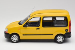 Renault Kangoo 1.4 RT Soleil Sárga Otto 1:18 OT474 Gyanta – 3. kép a 6-ből