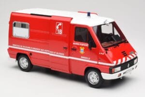 Renault Master T30 VSAB Tűzoltóság Piros Otto 1:18 OT1107 Gyanta – 4. kép a 6-ből