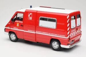 Renault Master T30 VSAB Tűzoltóság Piros Otto 1:18 OT1107 Gyanta – 5. kép a 6-ből