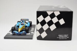 Renault R25 #5 F. Alonso 2nd Place British GP 2005 Minichamps 1:18 117051105 Fém – 6. kép a 6-ből
