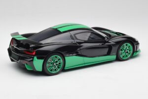 Rimac Nevera Record Monochrome Fekete GT Spirit 1:18 GT916 Gyanta – 2. kép a 6-ből