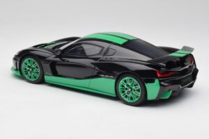 Rimac Nevera Record Monochrome Fekete GT Spirit 1:18 GT916 Gyanta – 5. kép a 6-ből