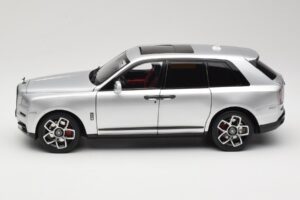 Rolls-Royce Cullinan Ezüst Shadow Wheels Felnikkel OEM 1:18 028-16A Fém – 4. kép a 8-ből