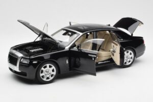 Rolls-Royce Ghost Fekete & Ezüst Kyosho 1:18 008802BKS2 Fém – 2. kép a 8-ből