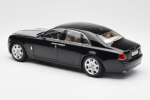 Rolls-Royce Ghost Fekete & Ezüst Kyosho 1:18 008802BKS2 Fém – 7. kép a 8-ből