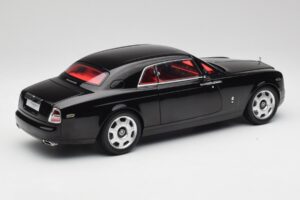 Rolls-Royce Phantom Coupe Diamond Fekete Kyosho 1:18 08862DBK Fém – 3. kép a 8-ből