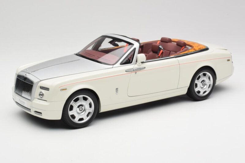 Rolls-Royce Phantom Drophead Coupe English Fehér Kyosho 1:18 08871EW2 Fém