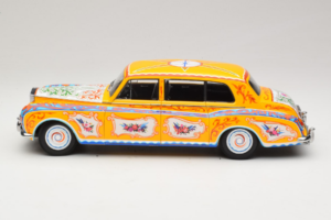 Rolls-Royce Phantom V John Lennon Paragon 1:18 PA-92121 Fém – 4. kép a 8-ből