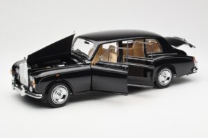 Rolls-Royce Phantom VI EWB Fekete Kyosho 1:18 08905BK Fém – 2. kép a 8-ből
