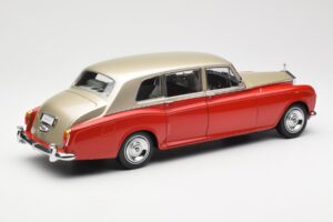 Rolls-Royce Phantom VI Piros Világos Bézs Kyosho 1:18 08905RLB Fém – 3. kép a 8-ből