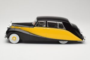 Rolls-Royce Silver Wraith Empress by Hooper Fekete & Sárga MCG 1:18 MCG18066 Fém – 3. kép a 6-ből