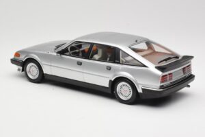 Rover Vitesse SD1 3.5 V8 Ezüst Minichamps 1:18 107138402 Fém – 5. kép a 6-ből