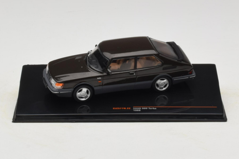 Saab 900 Turbo Fekete IXO 1:43 CLC577N Fém