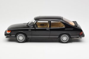 Saab 900 Turbo Fekete MCG 1:18 MCG18338 Fém – 3. kép a 6-ből