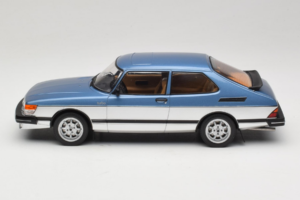 Saab 900 Turbo Blue Metallic MCG 1:18 MCG18261MCW Fém – 3. kép a 6-ből