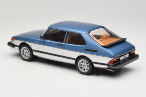 Saab 900 Turbo Blue Metallic MCG 1:18 MCG18261MCW Fém – 5. kép a 6-ből