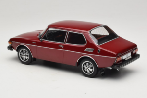Saab 99 EMS Metallic Piros MCG 1:18 MCG18441 Fém – 5. kép a 6-ből