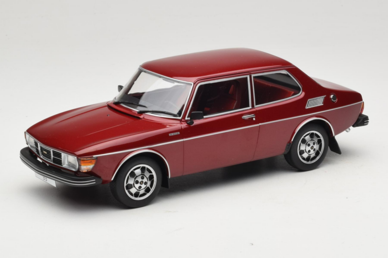 Saab 99 EMS Metallic Piros MCG 1:18 MCG18441 Fém