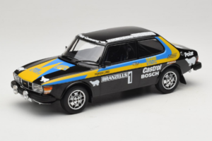 Saab 99 EMS #1 P. Eklund / B. Cederberg Rally Sweden 1977 MCG 1:18 MCG18825R Fém