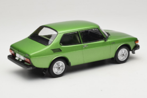 Saab 99 Metallic Zöld MCG 1:18 MCG18440 Fém – 2. kép a 6-ből