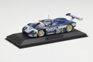 Sauber C9 #62 J. Dumfries / C. Ganassi 1987 Minichamps 1:43 SAUBER002 Fém – 2. kép a 4-ből