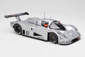 Sauber Mercedes C9 #61 M. Baldi / K. Acheson / G. Brancatelli 2nd Place 24 Hours of Le Mans 1989 Minichamps 1:18 155893561 Fé – 4. kép a 6-ből