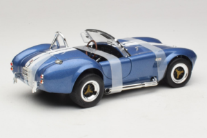 Shelby Cobra 427 S/C Kék Fehér Csík Road Signature 1:18 92058-P2 Fém – 2. kép a 6-ből