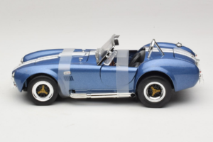 Shelby Cobra 427 S/C Kék Fehér Csík Road Signature 1:18 92058-P2 Fém – 3. kép a 6-ből