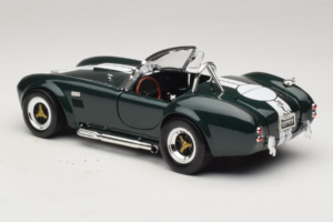 Shelby Cobra 427 S/C Sötétzöld Fehér Csíkok Road Signature 1:18 92058-P1 Fém – 7. kép a 8-ből